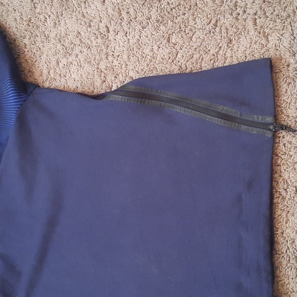 Nike Sportswear Asymmetrical Zip Scuba Neck Hoodie - Picture 5 of 6